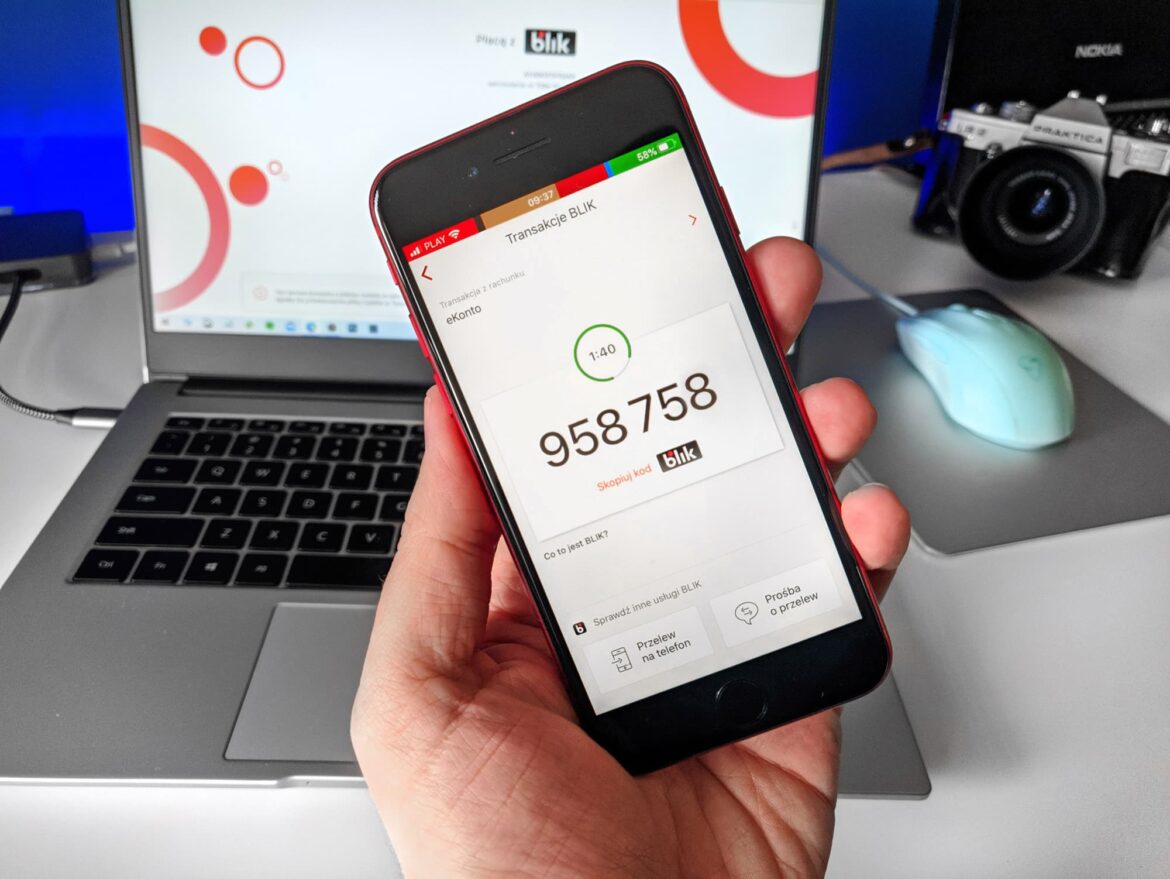 Czym jest aplikacja bankowa z BLIK?